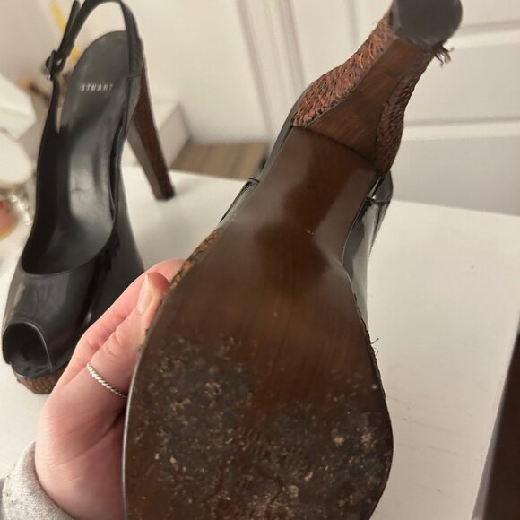 Stuart Weitzman Women's Peep Toe Black Patent Leather Platform Heels - Picture 11 of 14